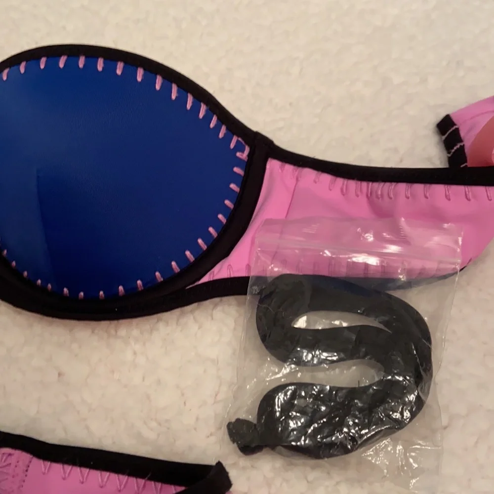 Victoria’s Secret Swimsuit Bikini Size 32C Small - Picture 11 of 11